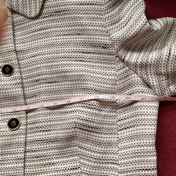 UK size 16 Blazer - Picture 6 of 6